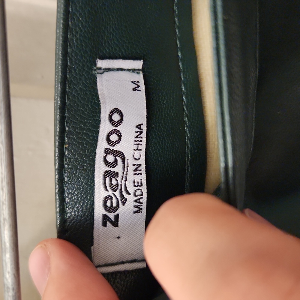 Women's Green Faux Leather Skirt - Picture 3 of 6